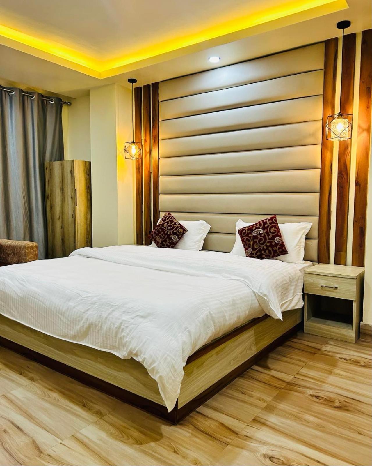 Hotel Balgopal Kathmandu Exteriör bild